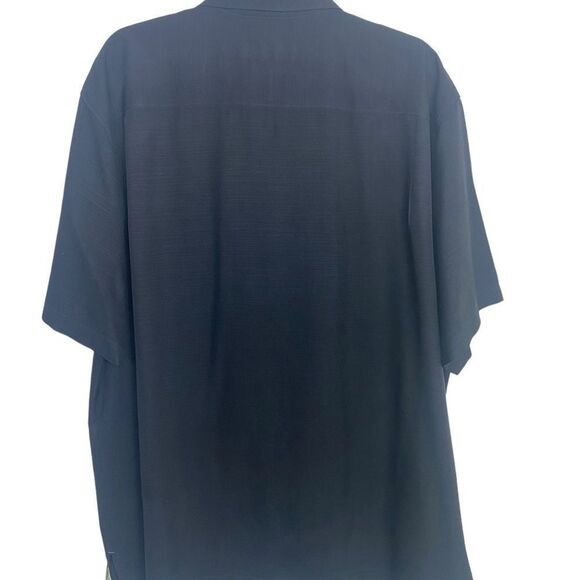 Tommy Bahama XL Hawaiian shirt short sleeve button up black - Picture 2 of 4